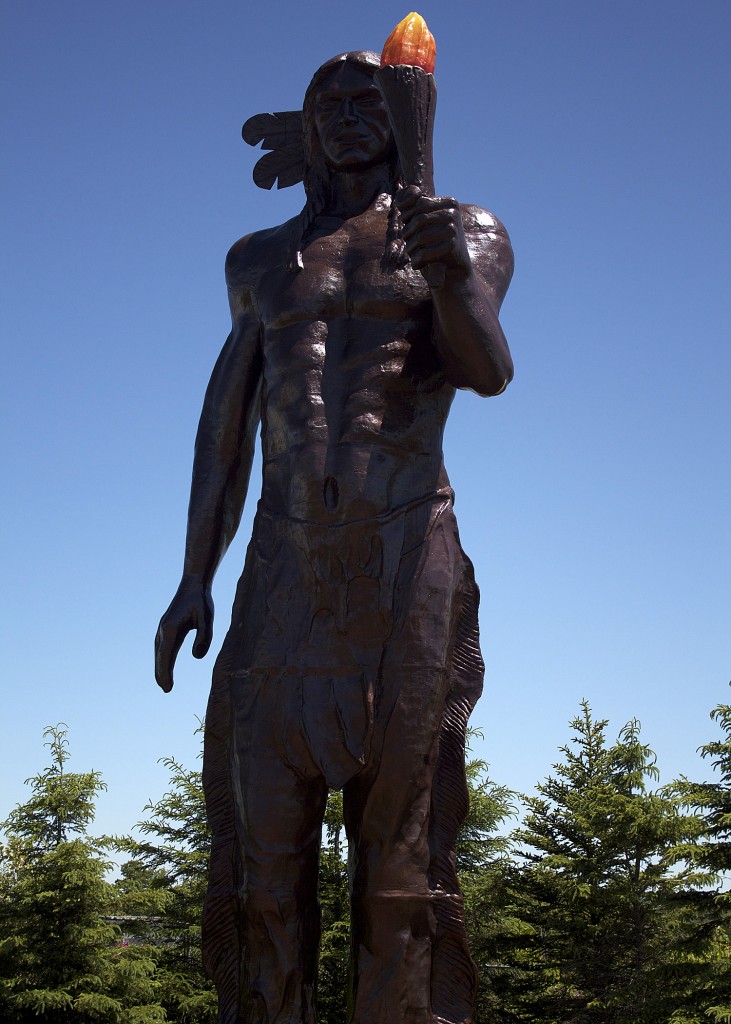 glooscap statue