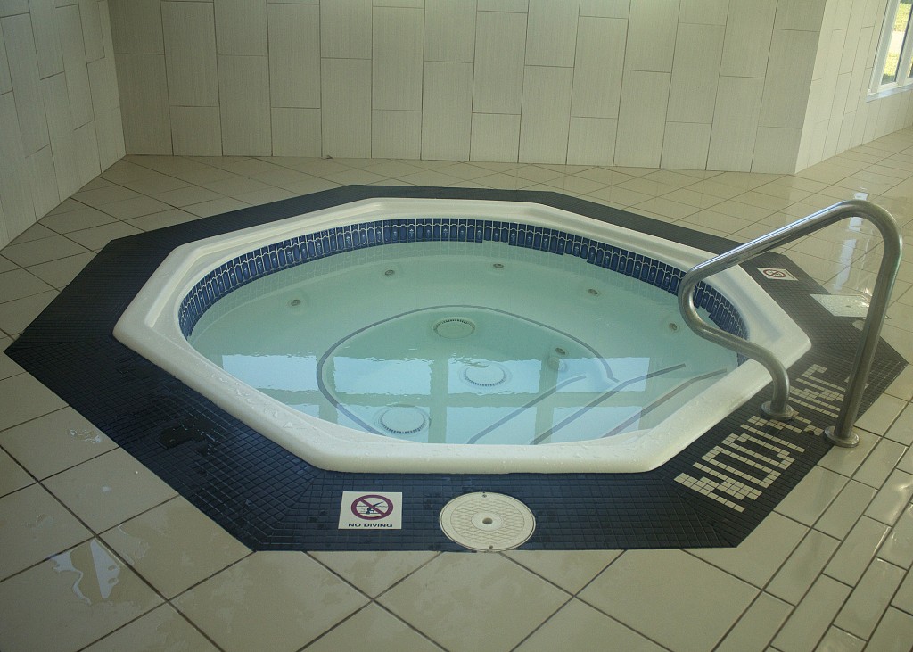 Hot Tub Holiday Inn Stellarton